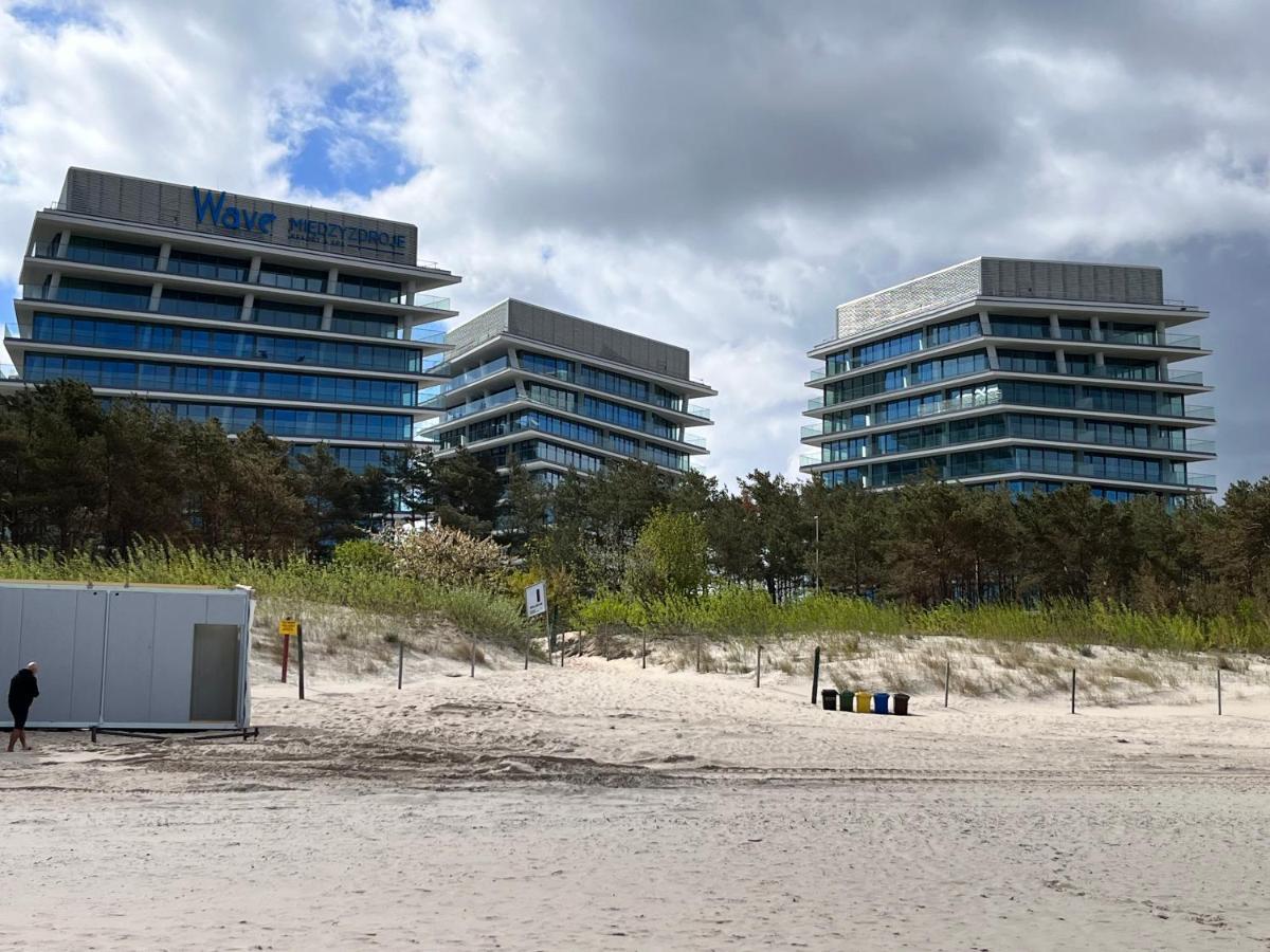 Wave Apartament Piano 米兹多洛杰 外观 照片